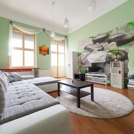 Main Street Apartment / Heart Of Bp Будапеща Екстериор снимка
