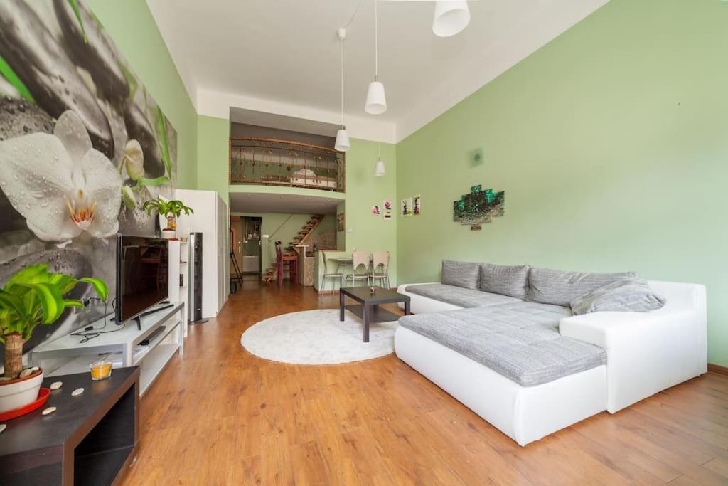 Main Street Apartment / Heart Of Bp Будапеща Екстериор снимка