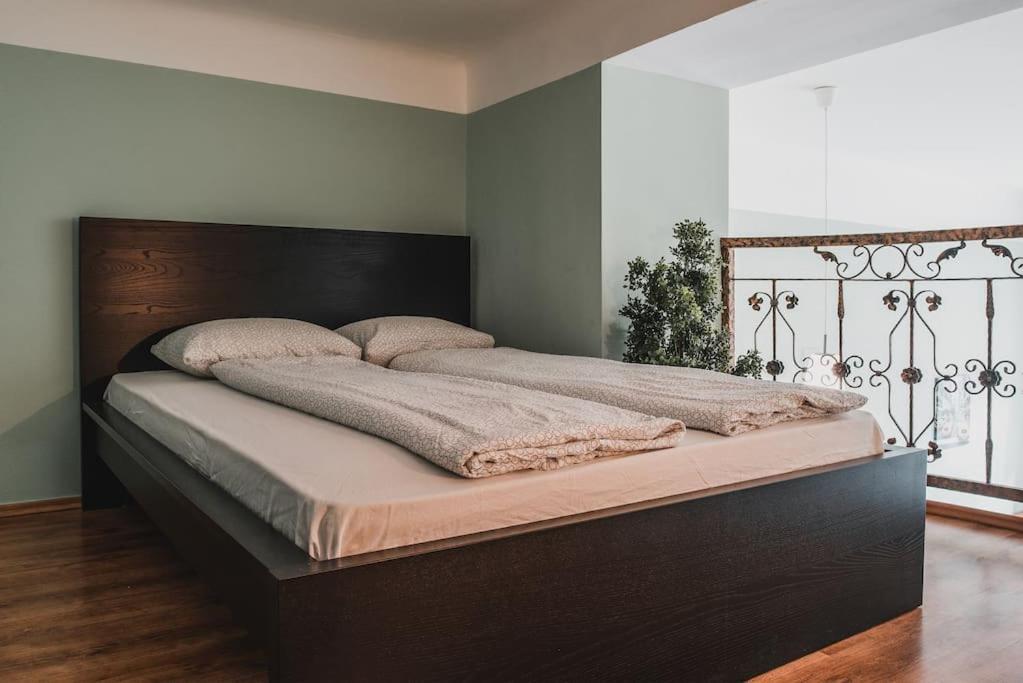 Main Street Apartment / Heart Of Bp Будапеща Екстериор снимка